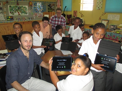 Computer lab for Formosa Primary school